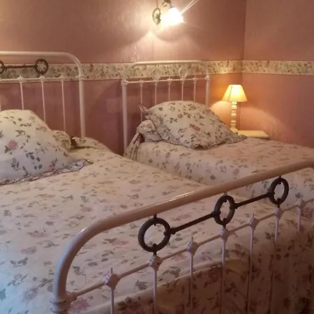 Theil-rabier, 3 Pieces, 4 Personnes - Fr-1-653-179 * Theil-Rabier